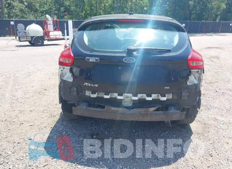 1FADP3K28HL217504 Photo# 6