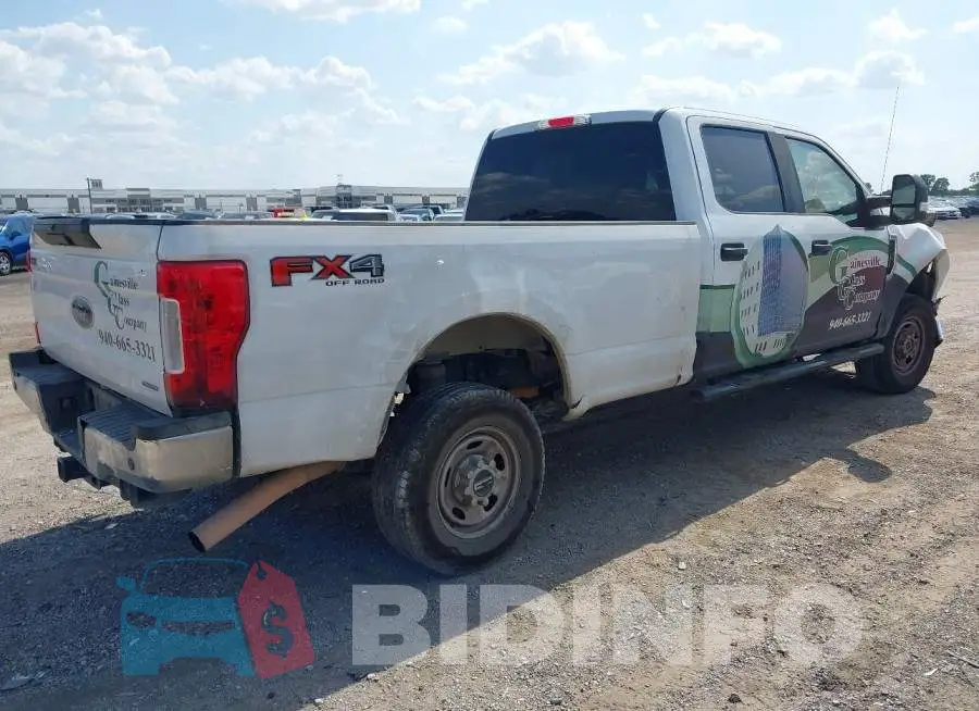 1FT7W2B61KEC61394 Photo# 4