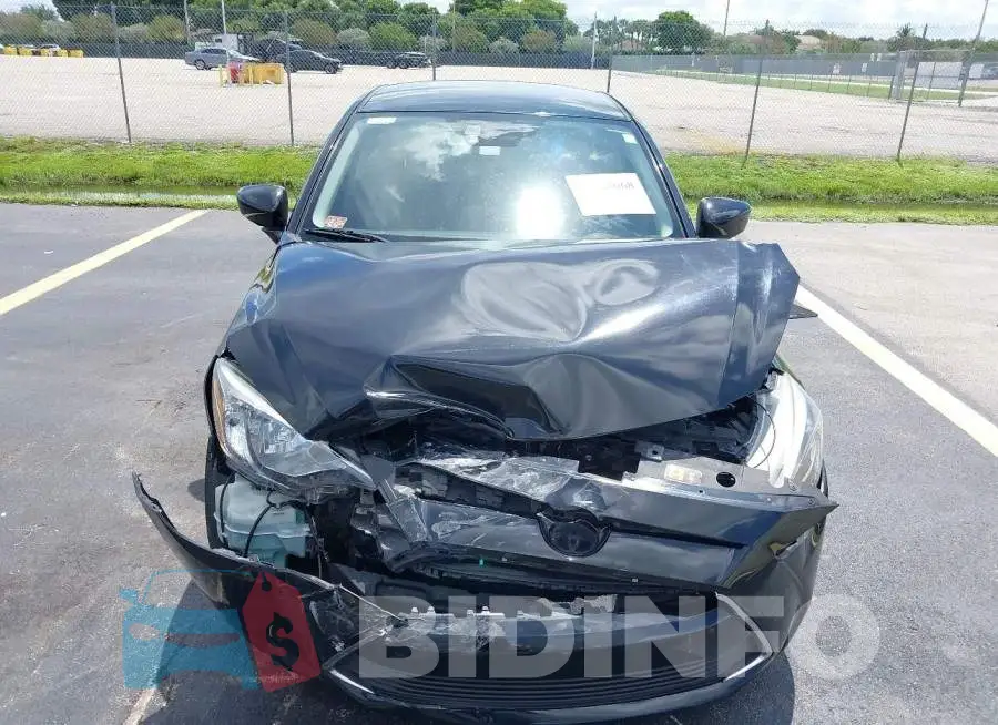 3MYDLBYV8HY156455 Photo# 12