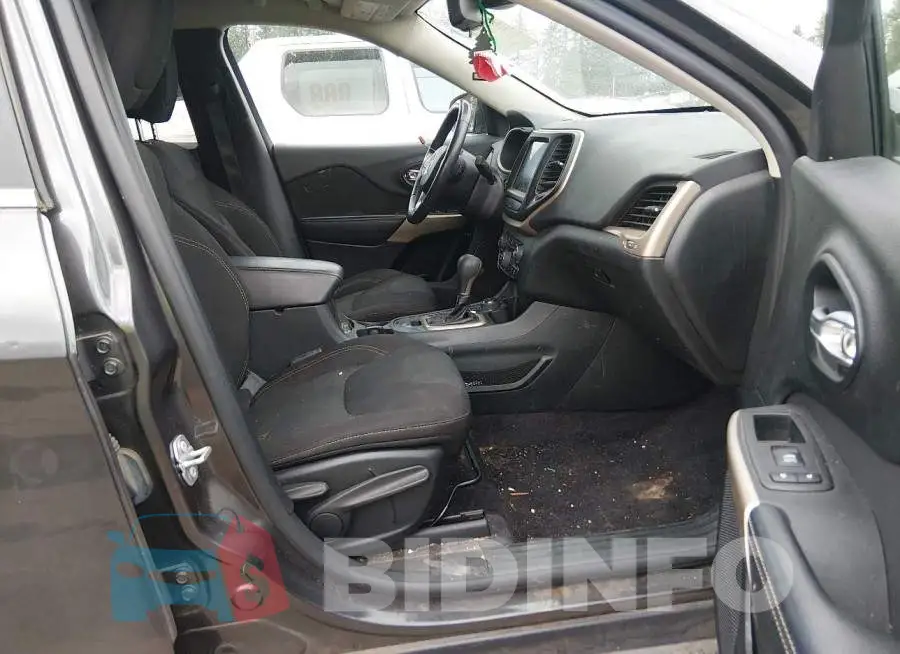 1C4PJMCB5HW659832 Photo# 5