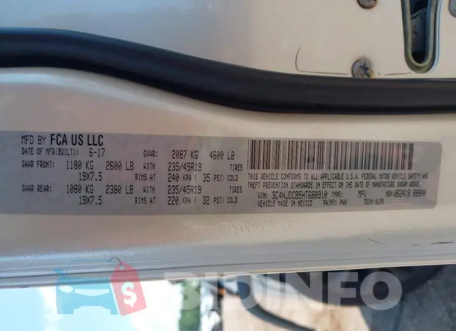 3C4NJDCB5HT688910 Photo# 9