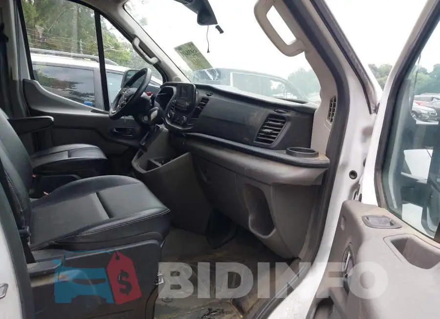 1FTBW1XG2PKB82816 Photo# 5