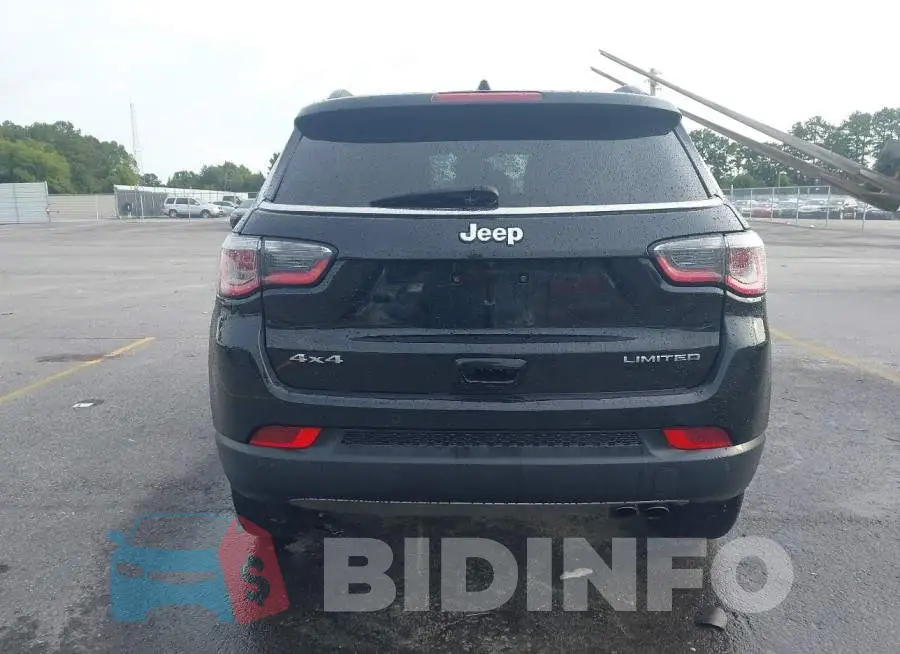 3C4NJDCB2HT624372 Photo# 16