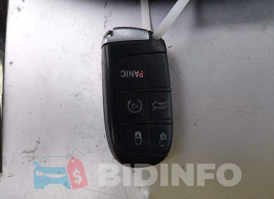 2C3CDXBG3KH700053 Photo# 11
