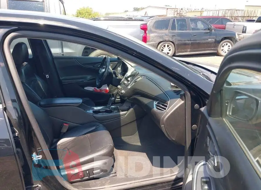 1G1ZD5ST7JF244512 Photo# 5