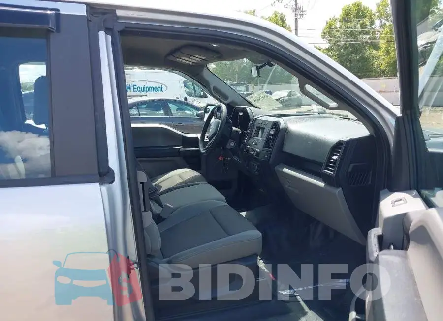 1FTFX1E57JFE10518 Photo# 5