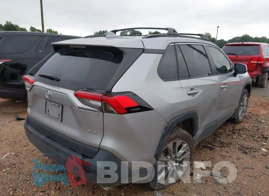 2T3C1RFV6RC301514 Photo# 4