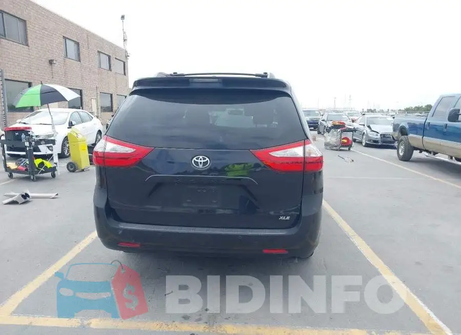5TDYK3DCXGS752038 Photo# 17