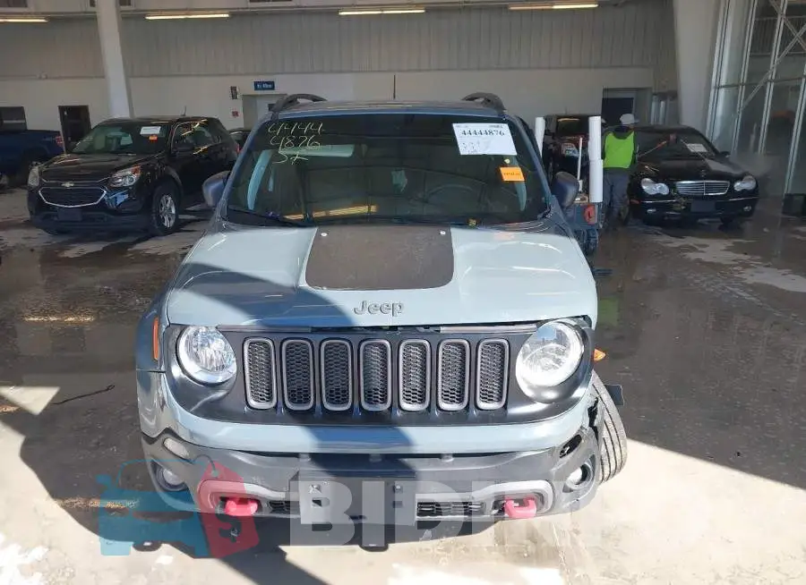 ZACCJBCB3JPH17975 Photo# 17