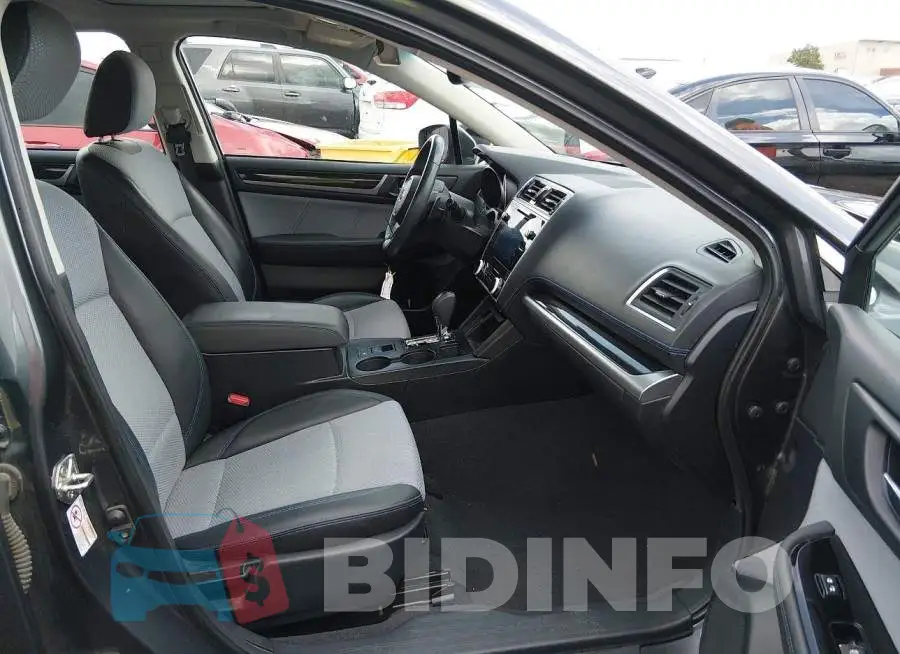 4S3BNAR68J3018575 Photo# 5