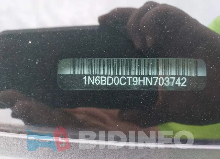 1N6BD0CT9HN703742 Photo# 9
