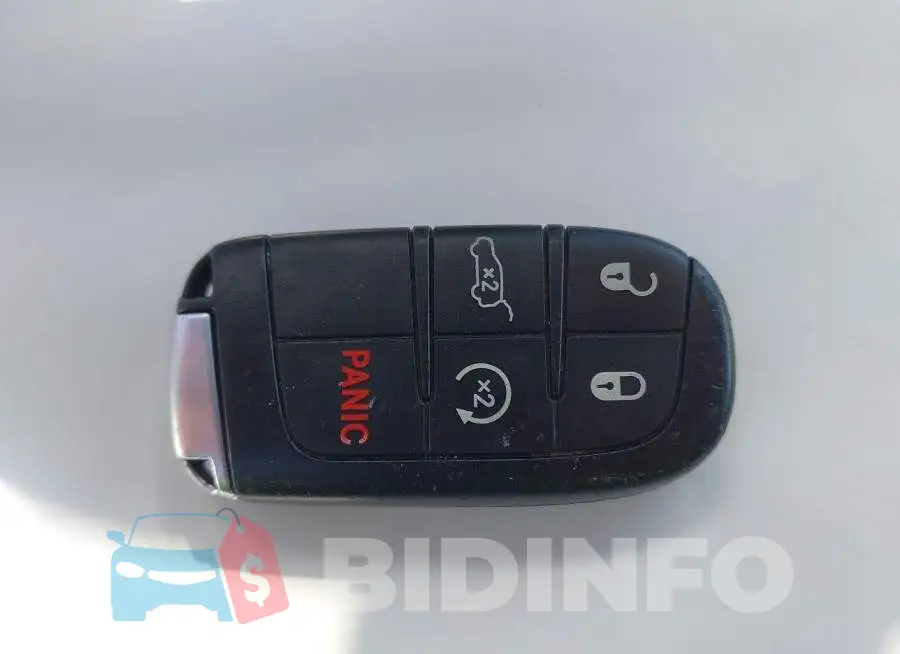 1C4RJFBG3KC529820 Photo# 11