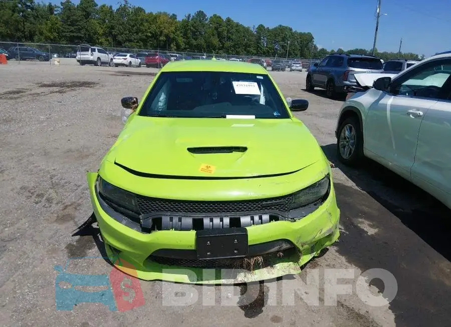 2C3CDXCT8PH683155 Photo# 11