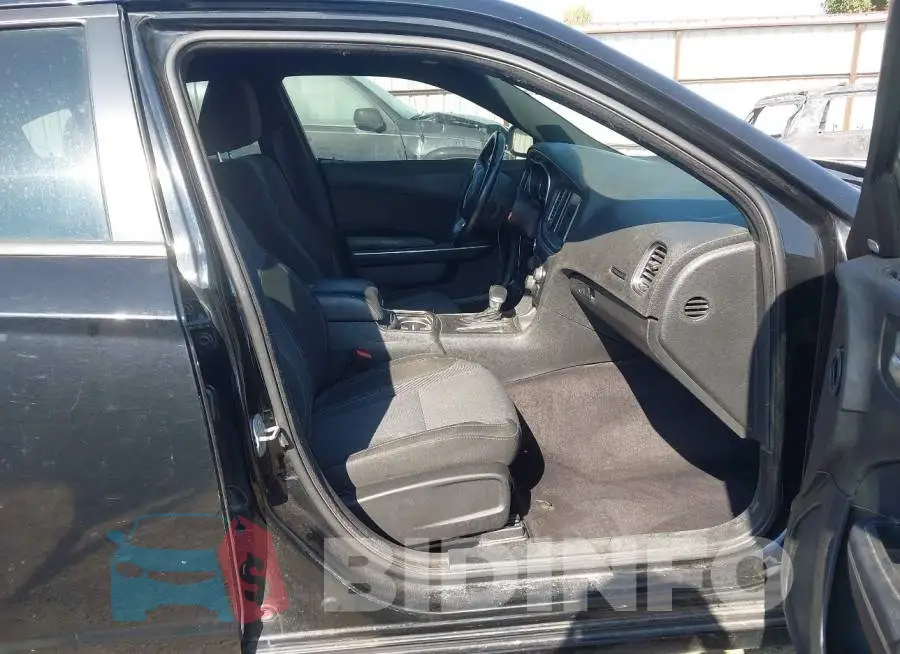2C3CDXJG0GH259894 Photo# 5