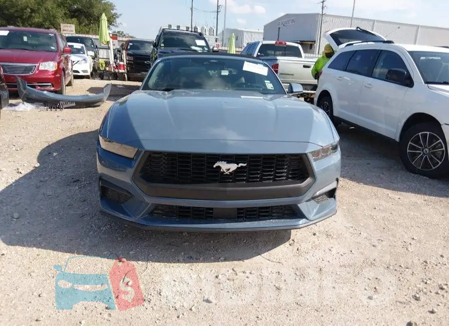 1FAGP8UH8T5109120 Photo# 13