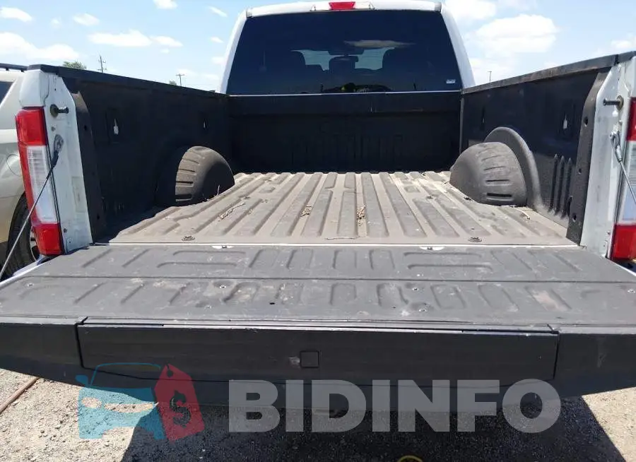1FT7X2B69KED87113 Photo# 16