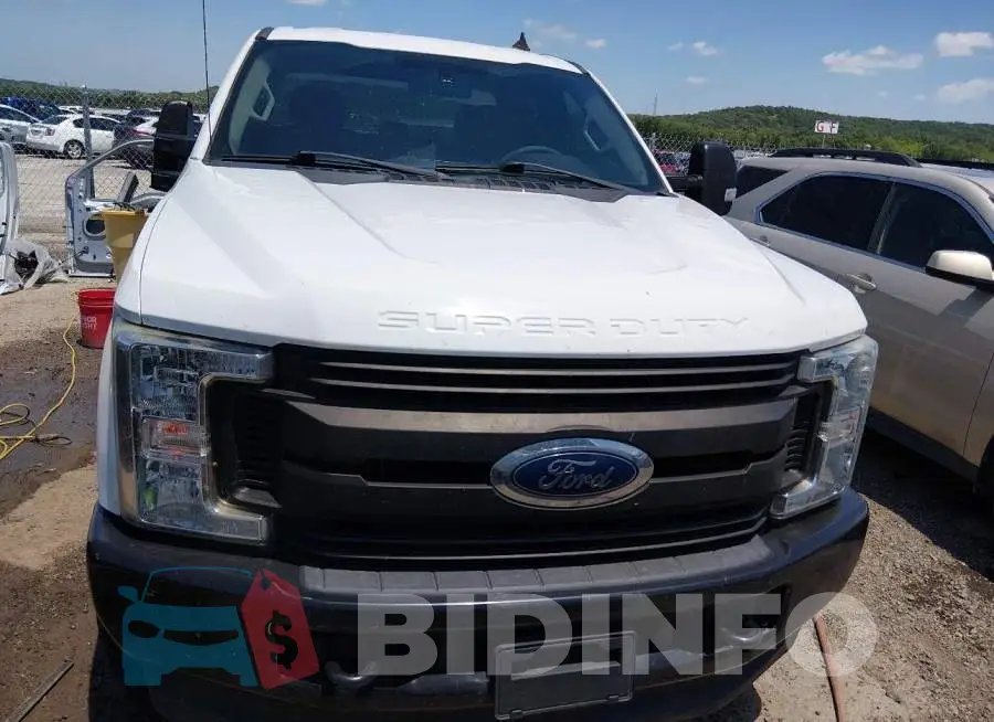 1FT7X2B69KED87113 Photo# 12