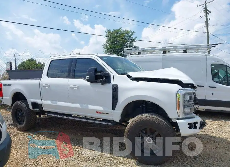 1FT8W3BM0RED81223 Photo# 13