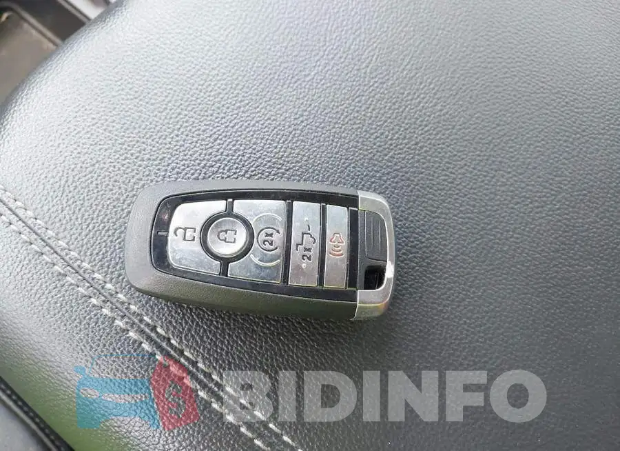 1FT8W3BM0RED81223 Photo# 10