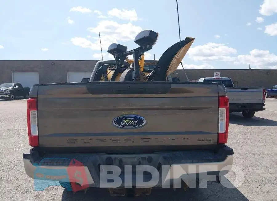 1FTBF2B67KED43737 Photo# 17