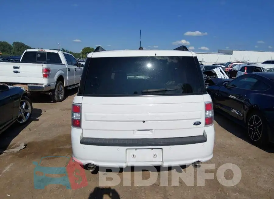 2FMGK5B81JBA22268 Photo# 16