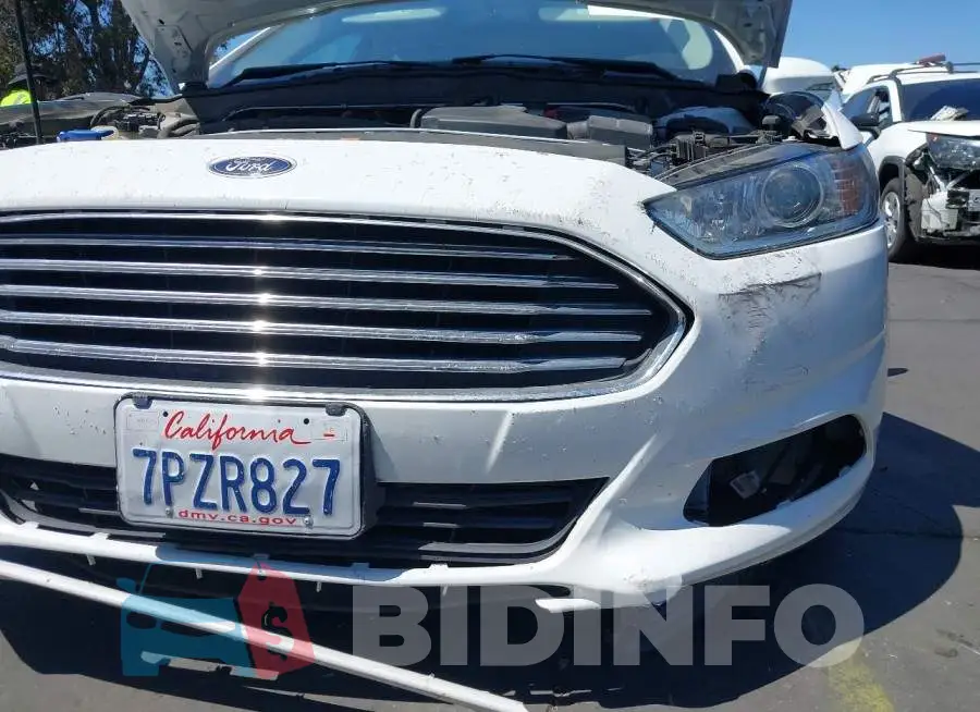 3FA6P0H77GR330418 Photo# 6