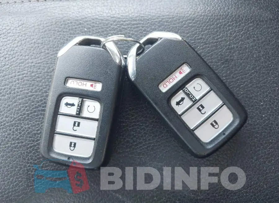 19XFC1F77LE203894 Photo# 11