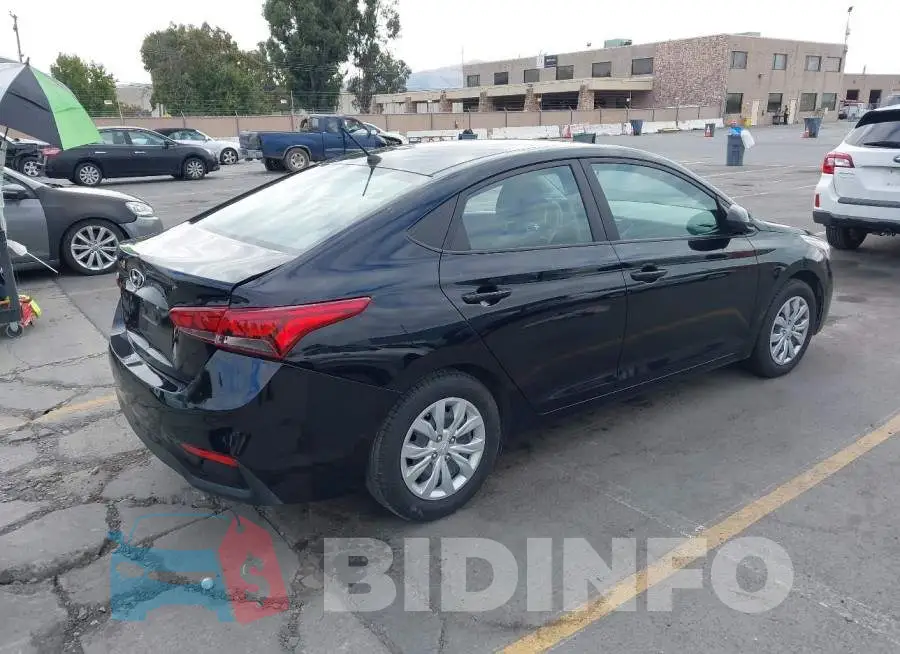 3KPC24A60NE172884 Photo# 4