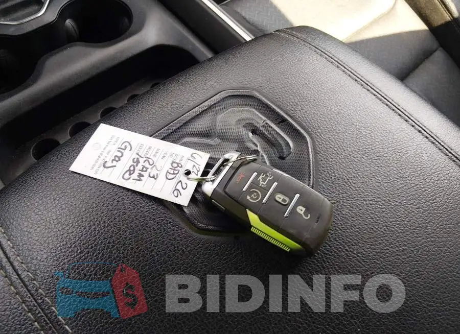 1C6SRFJT6PN643130 Photo# 11
