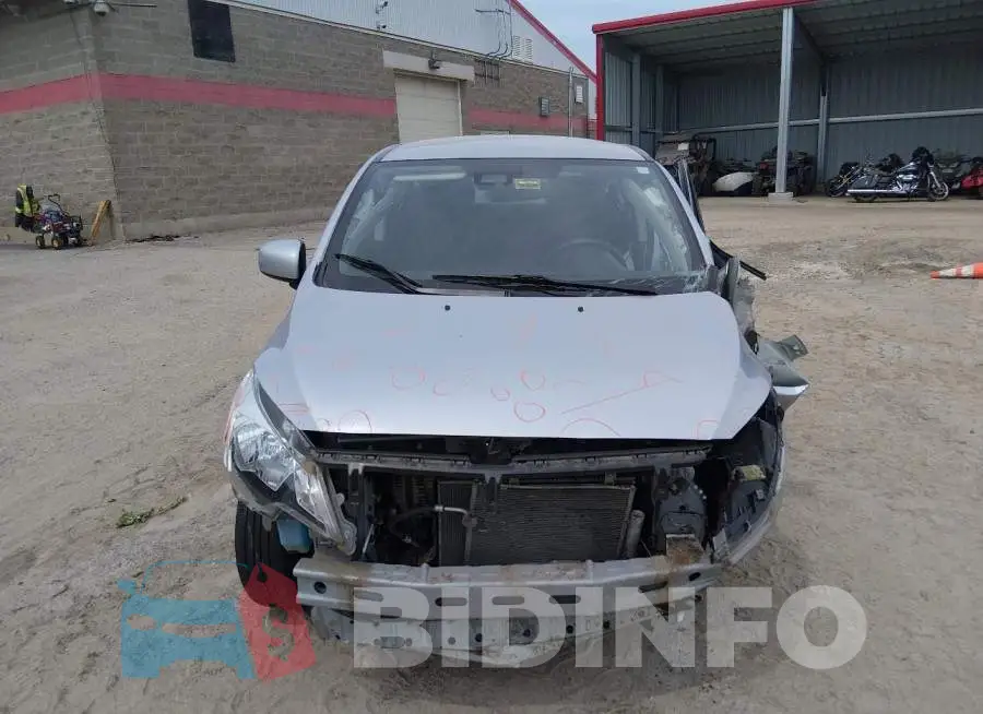 ML32FUFJ3NHF07455 Photo# 13