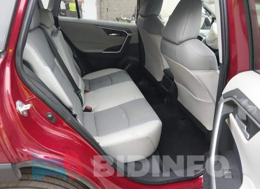 2T3A1RFV3PW403033 Photo# 8
