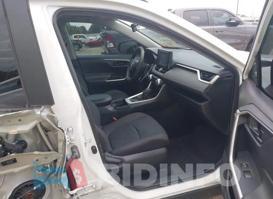 2T3F1RFV2MW207800 Photo# 5