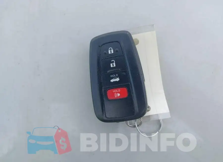 4T1B11HK6JU080718 Photo# 11