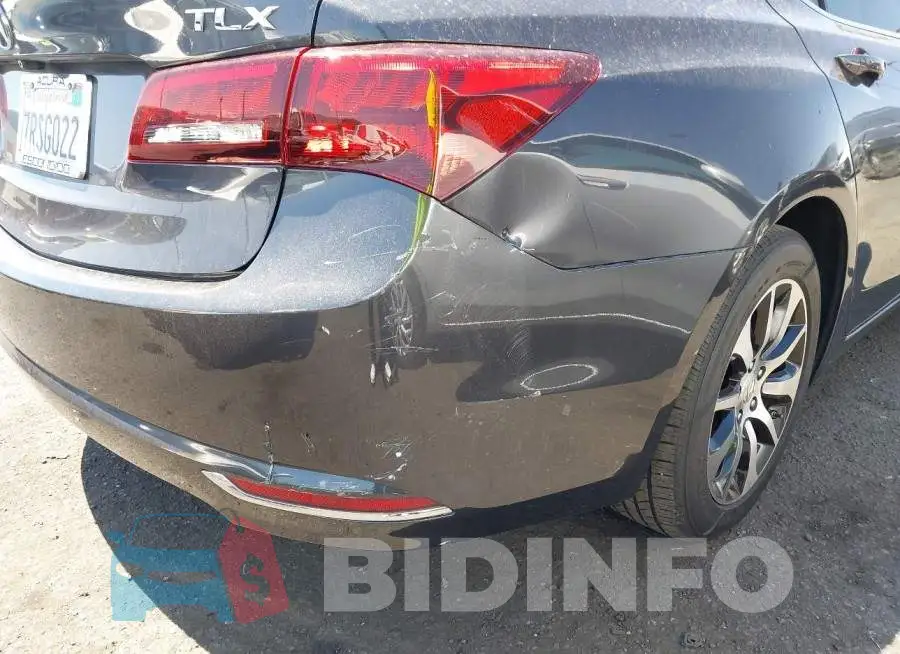 19UUB1F32GA005497 Photo# 6