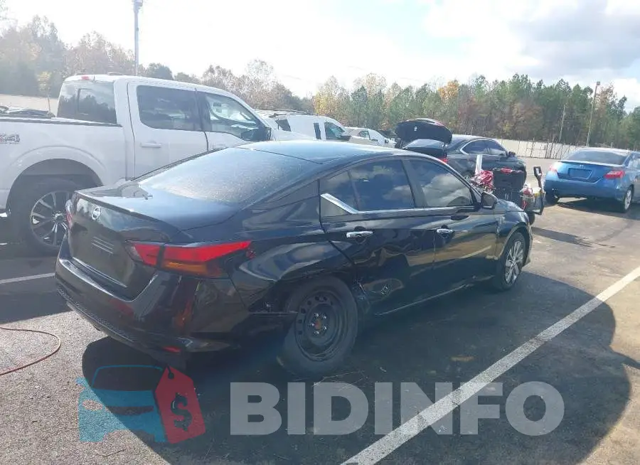 1N4BL4BV1MN350378 Photo# 4
