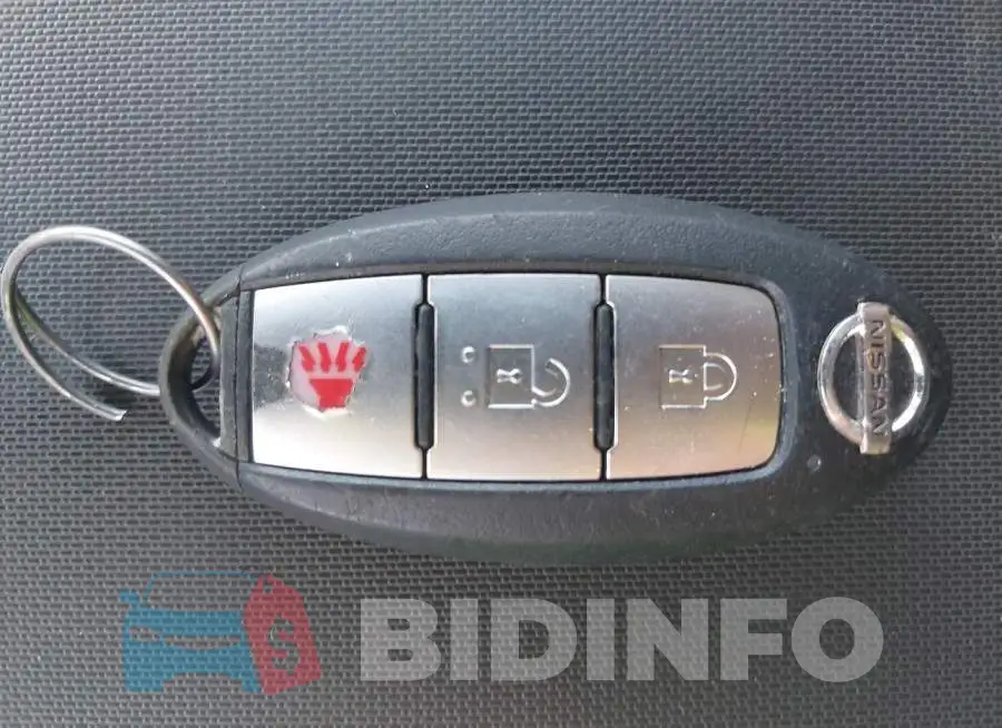1N6AA1EC0MN523695 Photo# 11