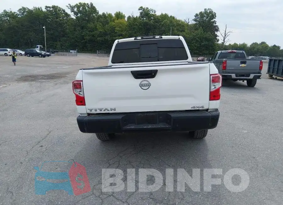 1N6AA1EC3PN114577 Photo# 17