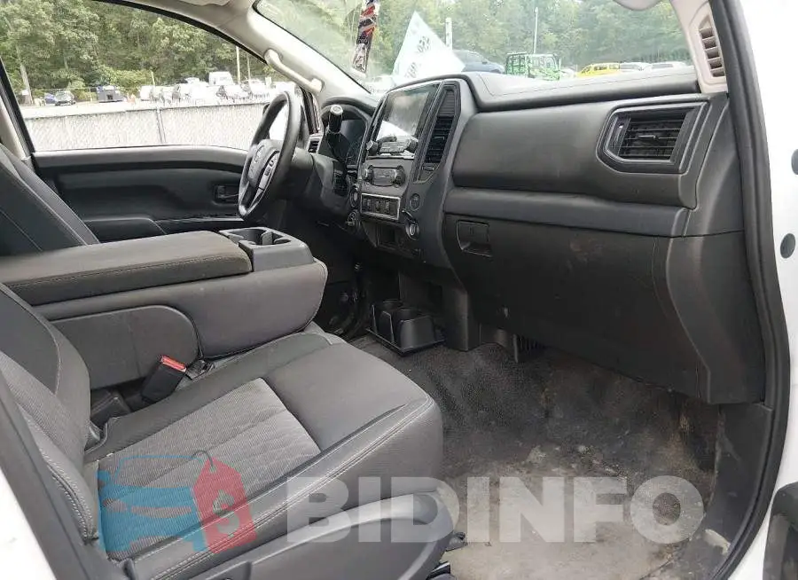 1N6AA1EC3PN114577 Photo# 5