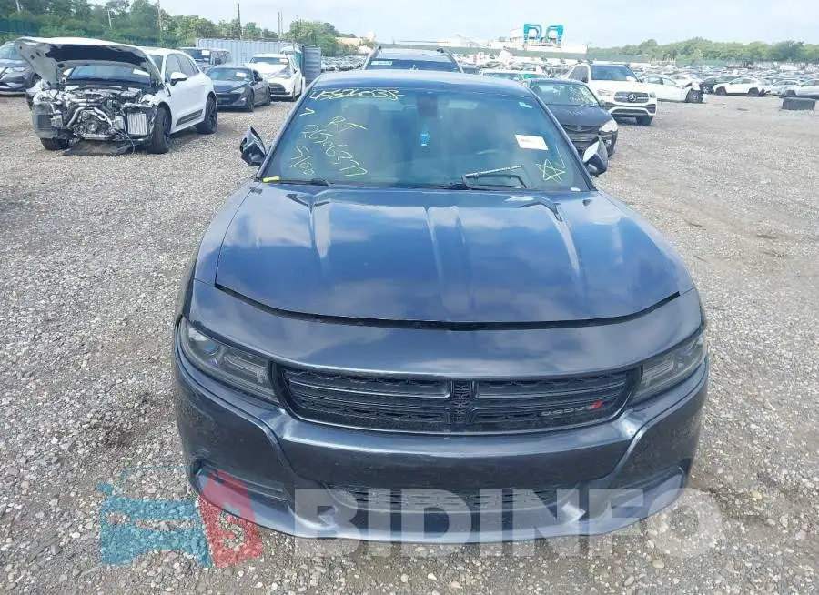 2C3CDXHG7GH318011 Photo# 11