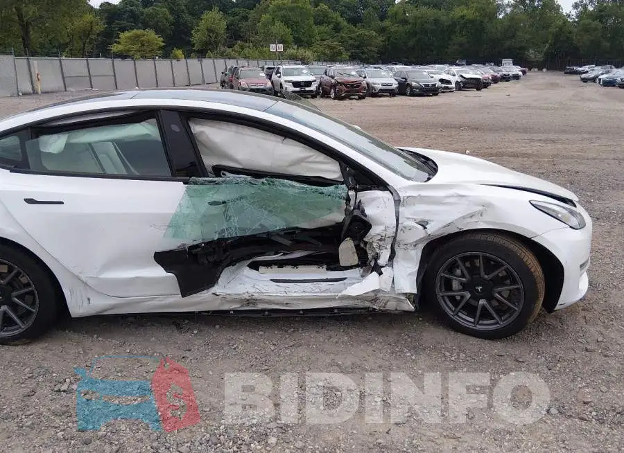 5YJ3E1EB9MF073406 Photo# 6