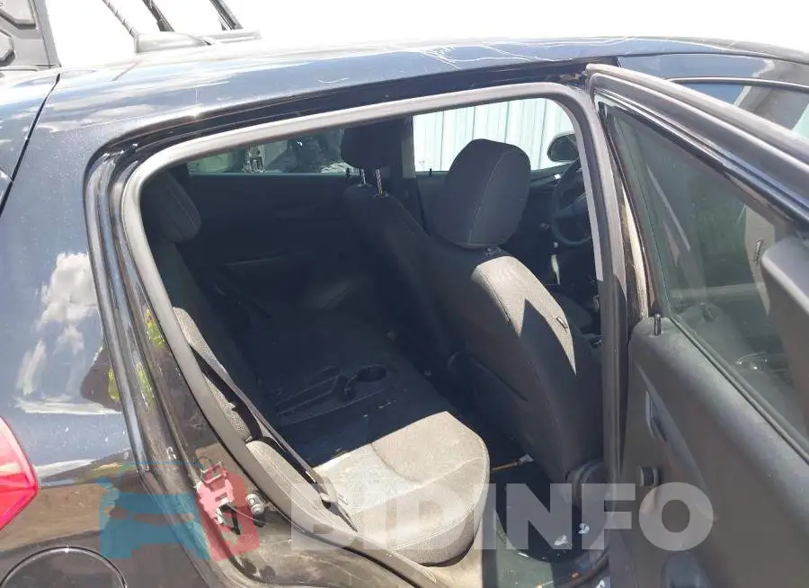 KL8CB6SA3MC227938 Photo# 8