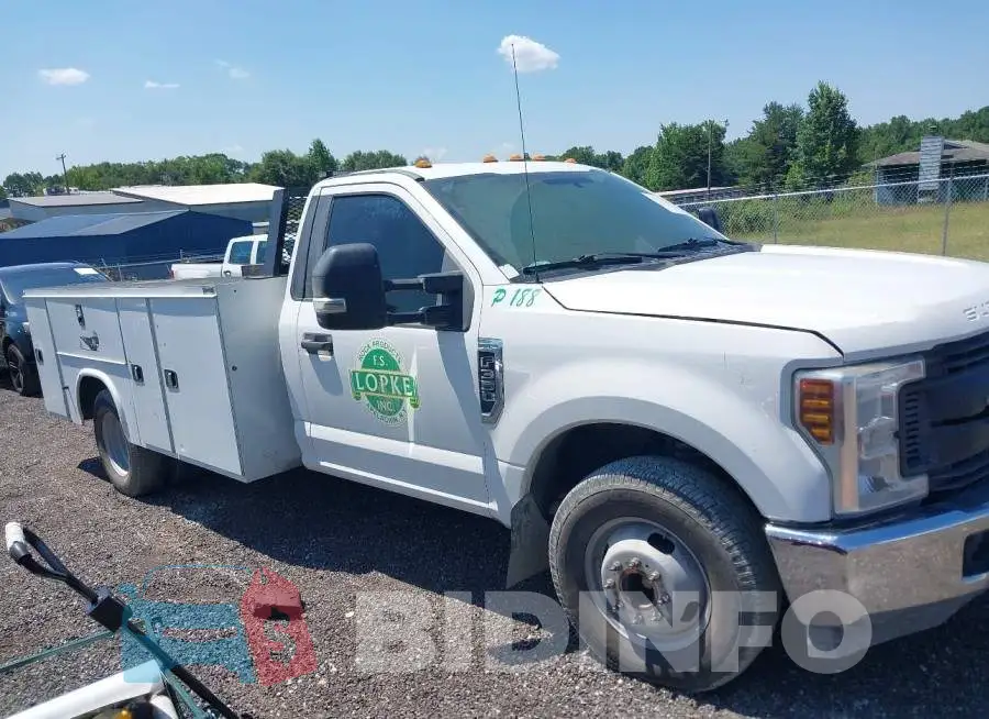 1FDRF3G62JEB52993 Photo# 1