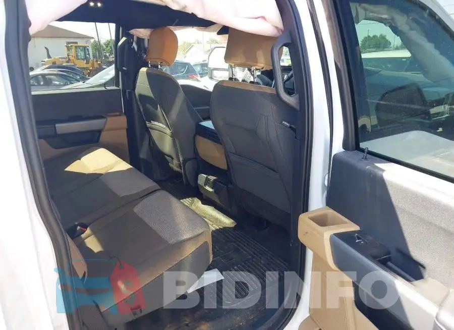 1FT8W3BN6RED78223 Photo# 8