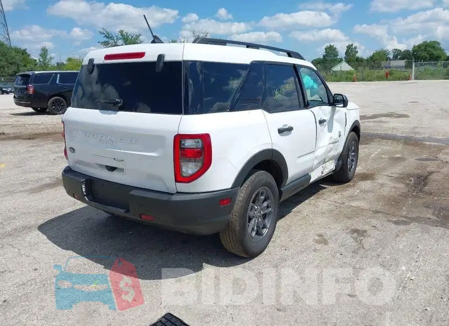 3FMCR9B68RRF72077 Photo# 4