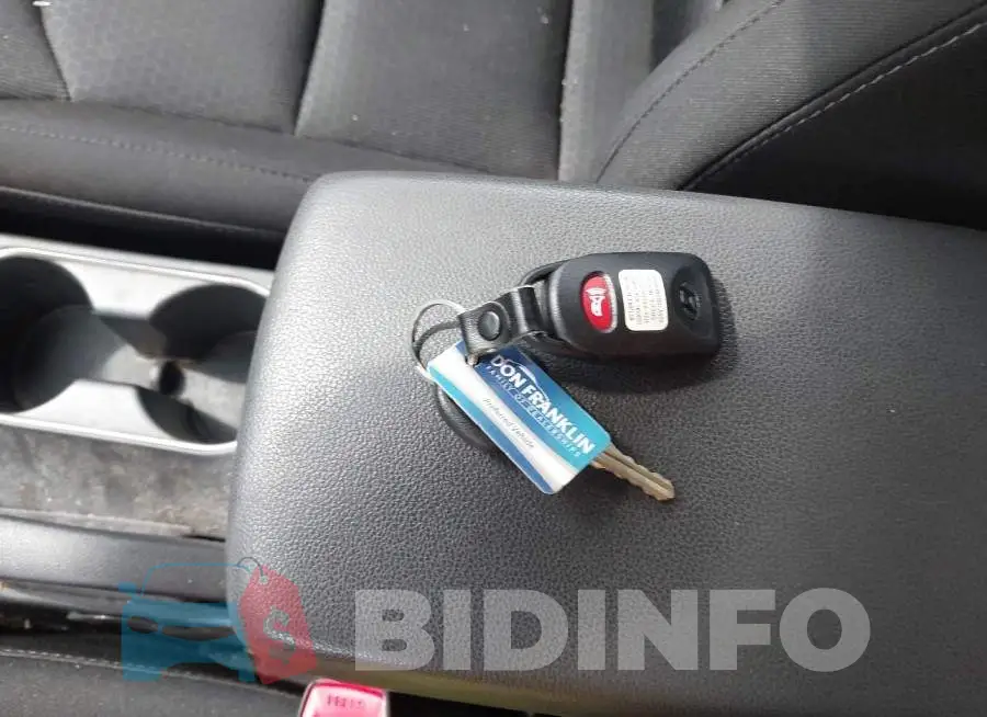 5NPD84LF6JH330571 Photo# 11