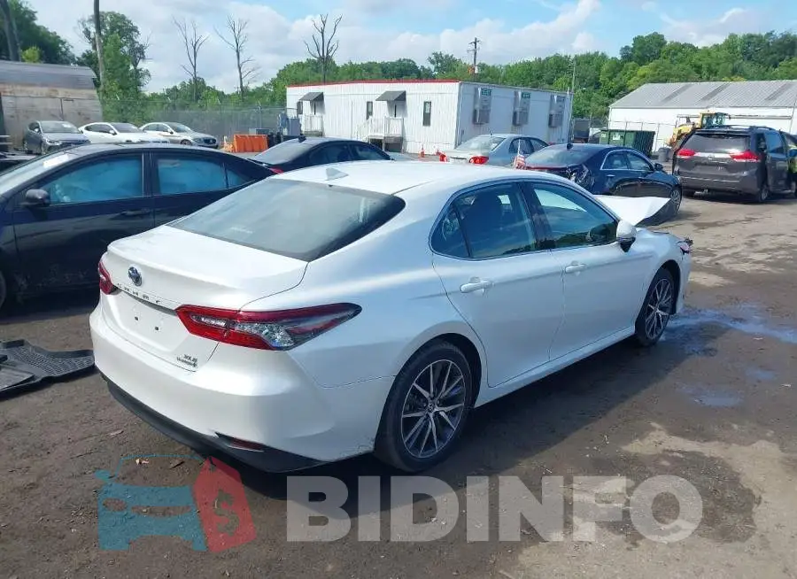 4T1F31AK2PU611671 Photo# 4