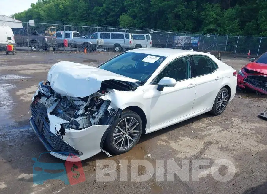 4T1F31AK2PU611671 Photo# 2