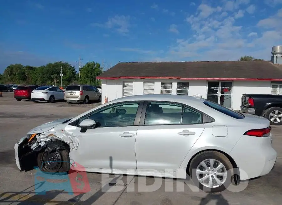 5YFB4MDE2SP322156 Photo# 14