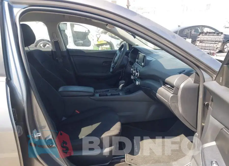3N1AB8BV2RY308525 Photo# 5
