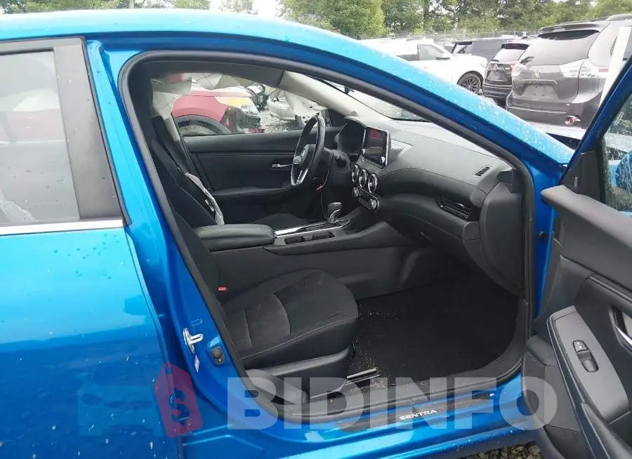 3N1AB8CV5NY297996 Photo# 5